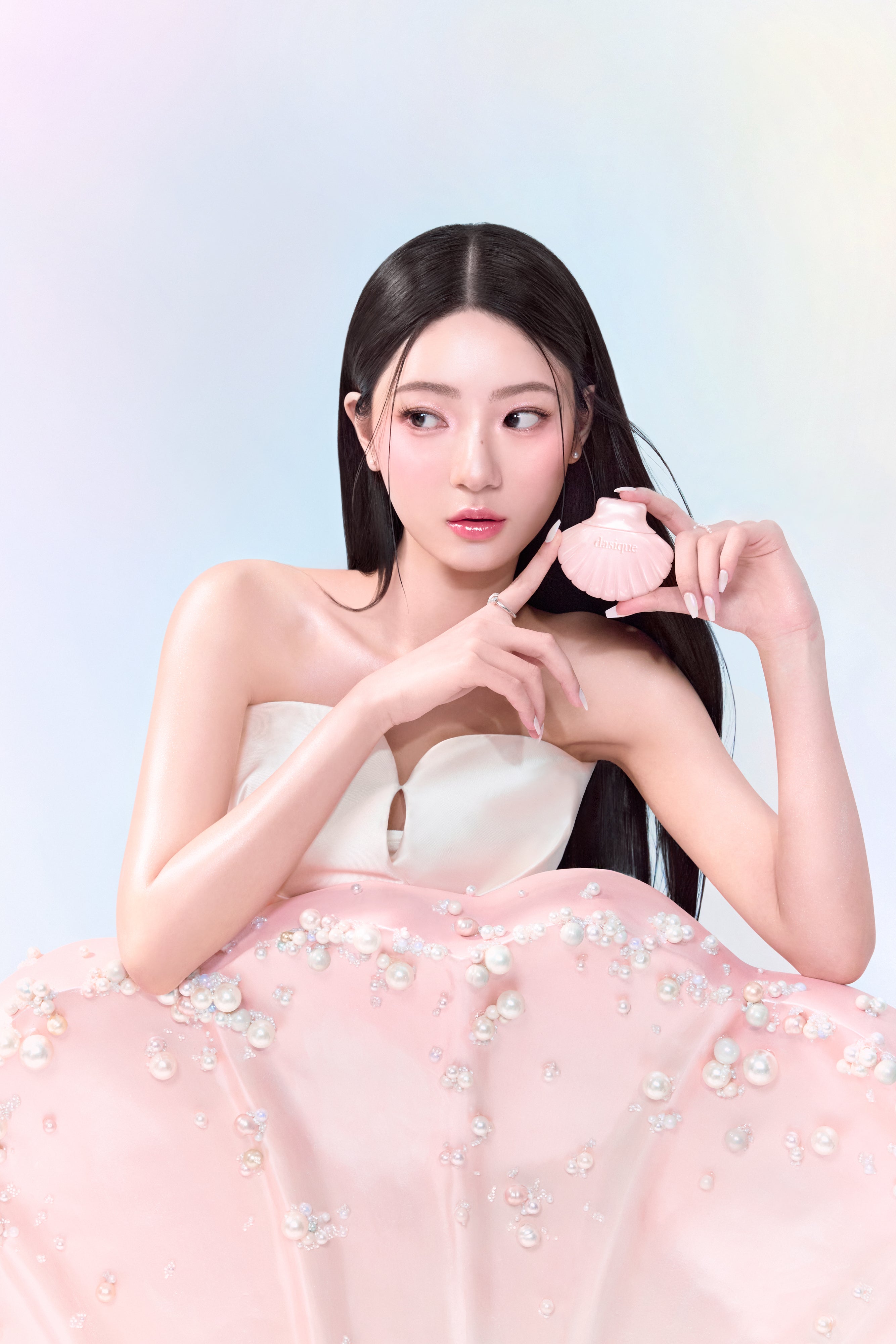 Dasique Glowy Shell Base