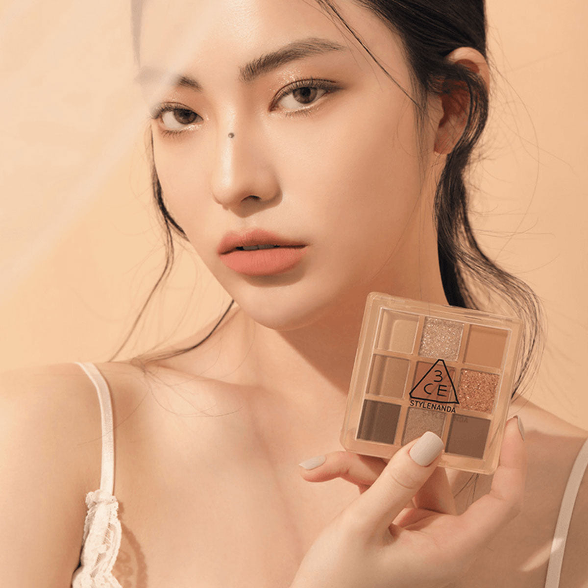 3CE Multi eyeshadow Palette #Butter Cream 8.1g - SKINNOTE INC