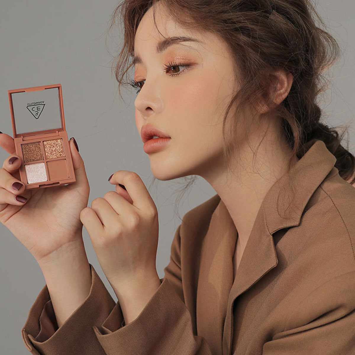 Mini Multi Eye Color Palette #Casual Talk 3.5 g - SKINNOTE INC