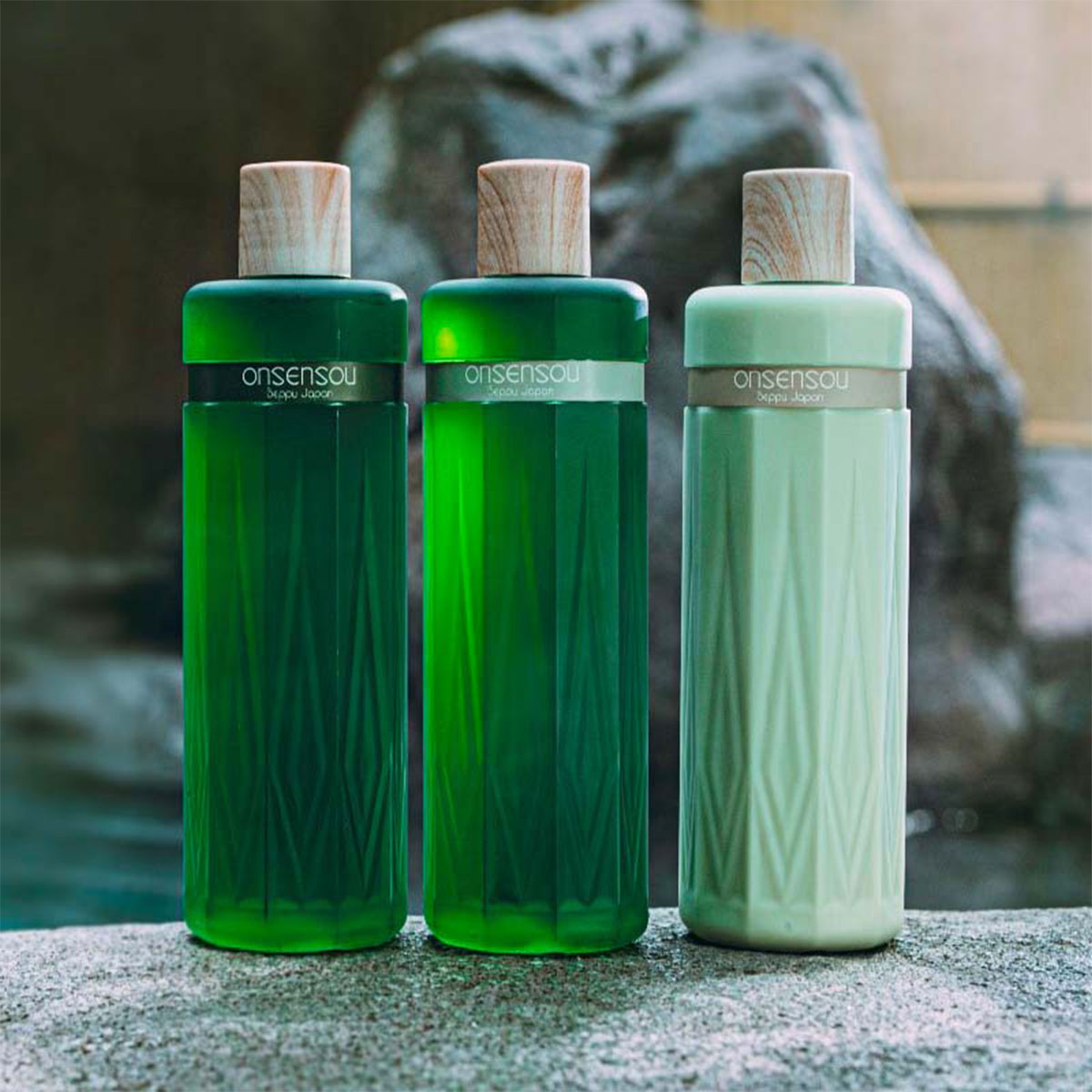 Luxury Scalp Care Shampoo with Hot Spring Algae Essence 300ml