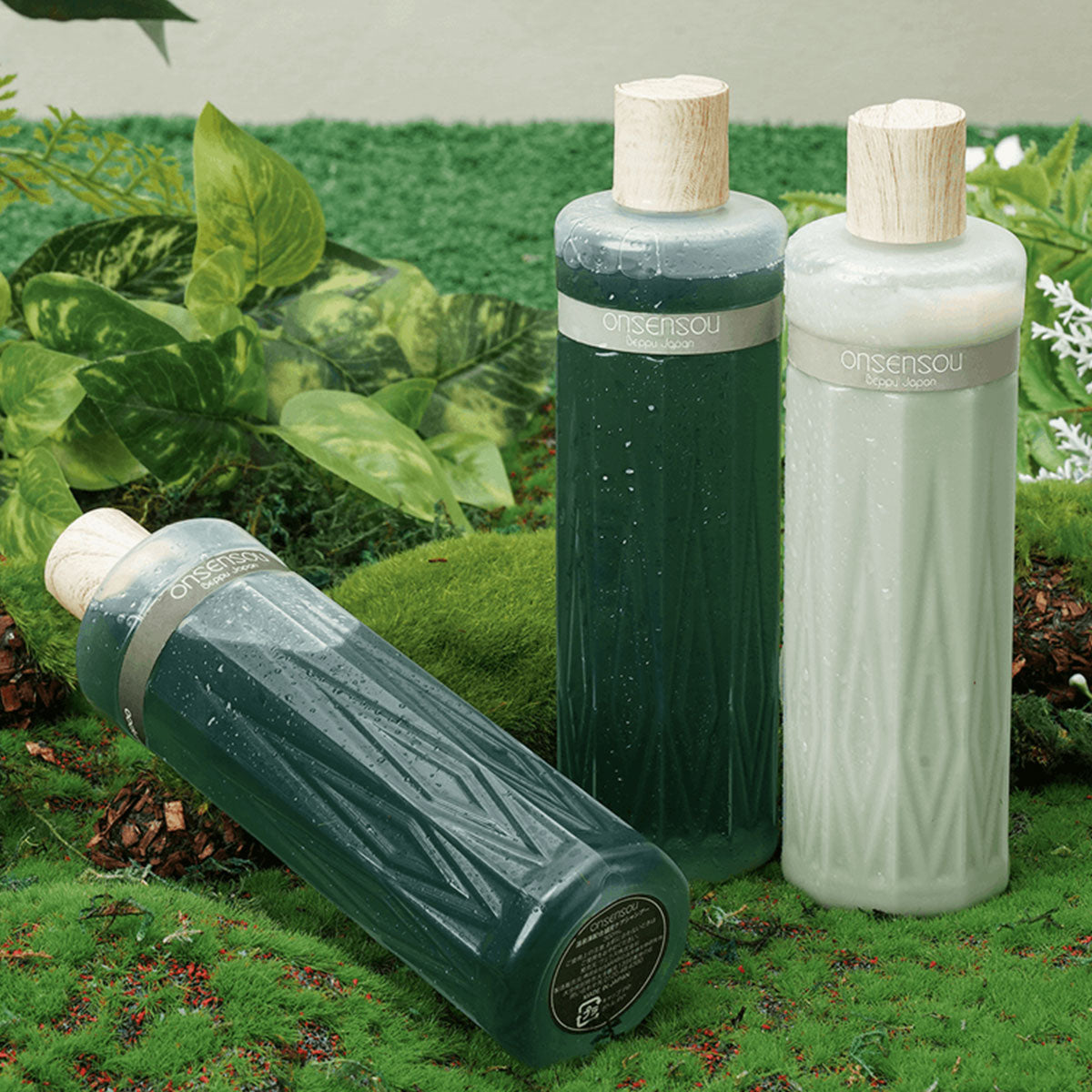 Luxury Treatment With Hot Spring Algae Essence Conditioner